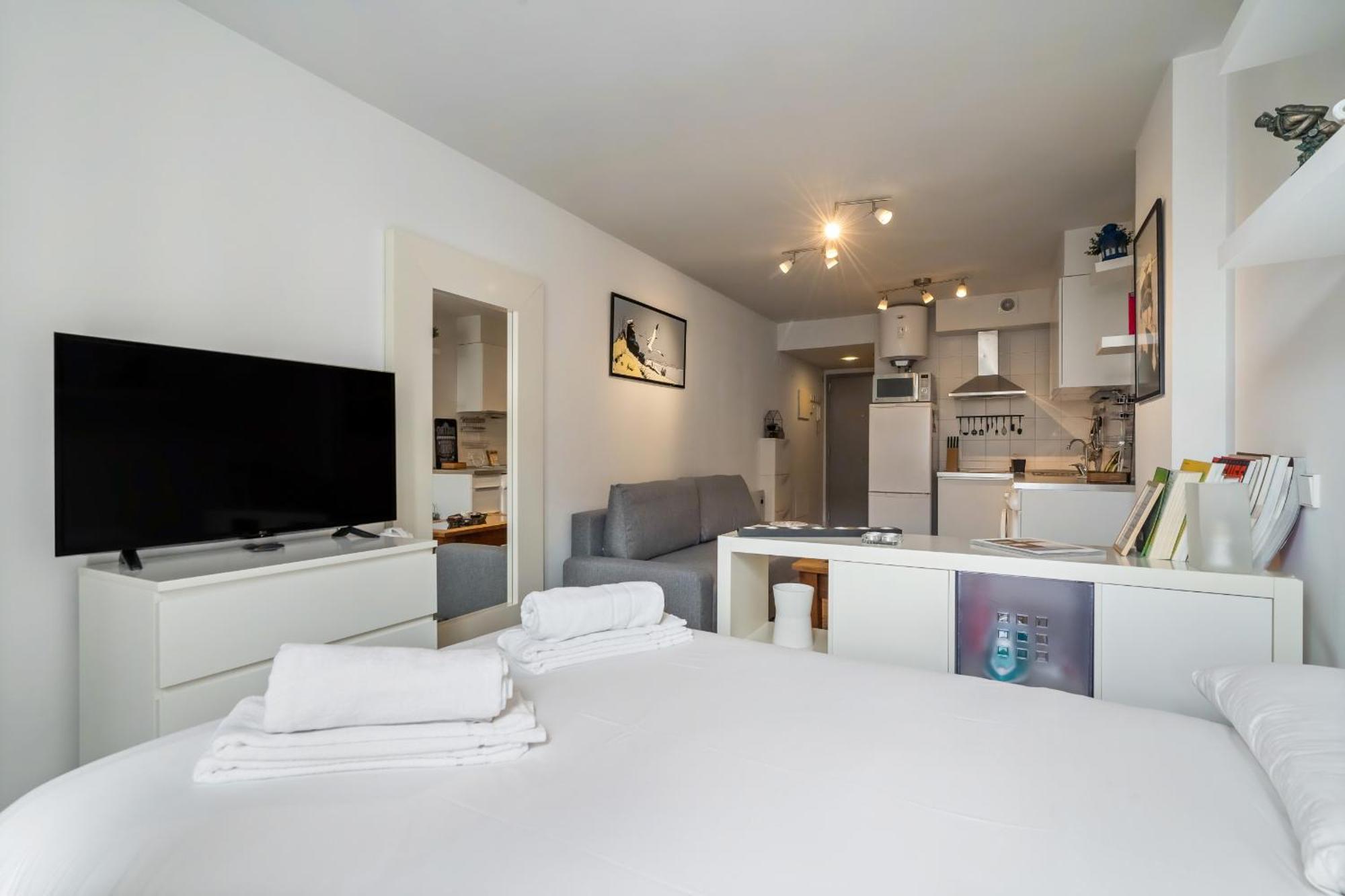 En Tablas Con Garaje Y Piscina Alquiler Temporal Apartament